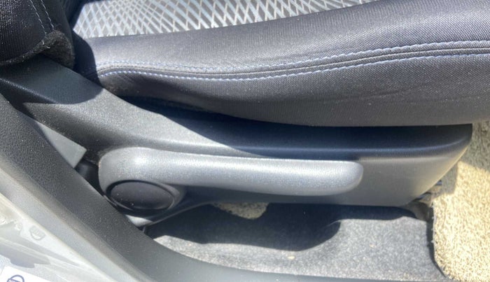 2017 Nissan Micra XV CVT, Petrol, Automatic, 46,468 km, Driver Side Adjustment Panel