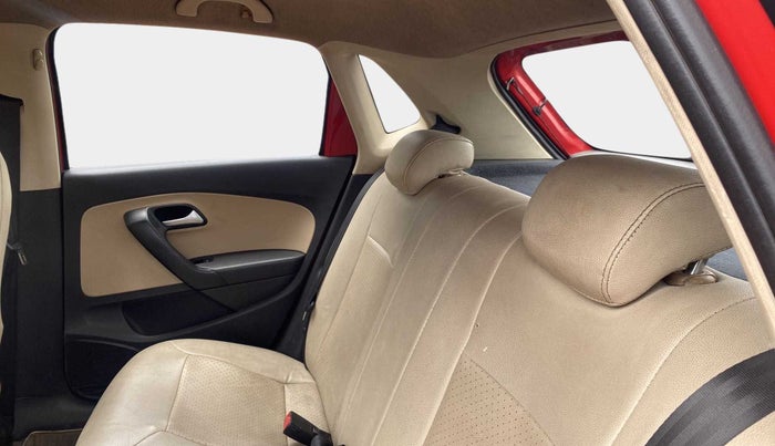2015 Volkswagen Polo HIGHLINE1.5L, Diesel, Manual, 1,02,789 km, Right Side Rear Door Cabin
