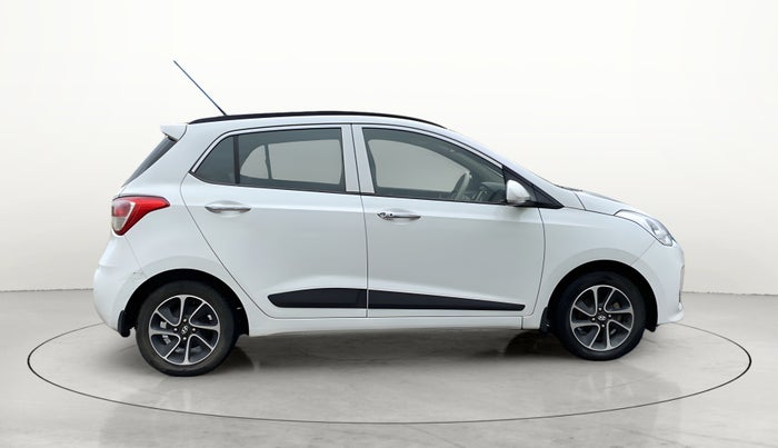 2017 Hyundai Grand i10 ASTA 1.2 KAPPA VTVT, Petrol, Manual, 1,00,313 km, Right Side View