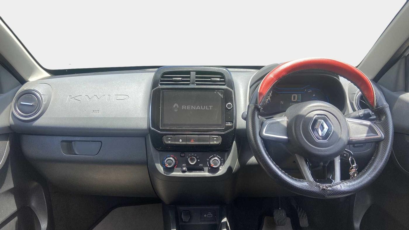 2020 Renault Kwid RXT 1.0 AMT (O), Petrol, Automatic, 38,013 km, Dashboard