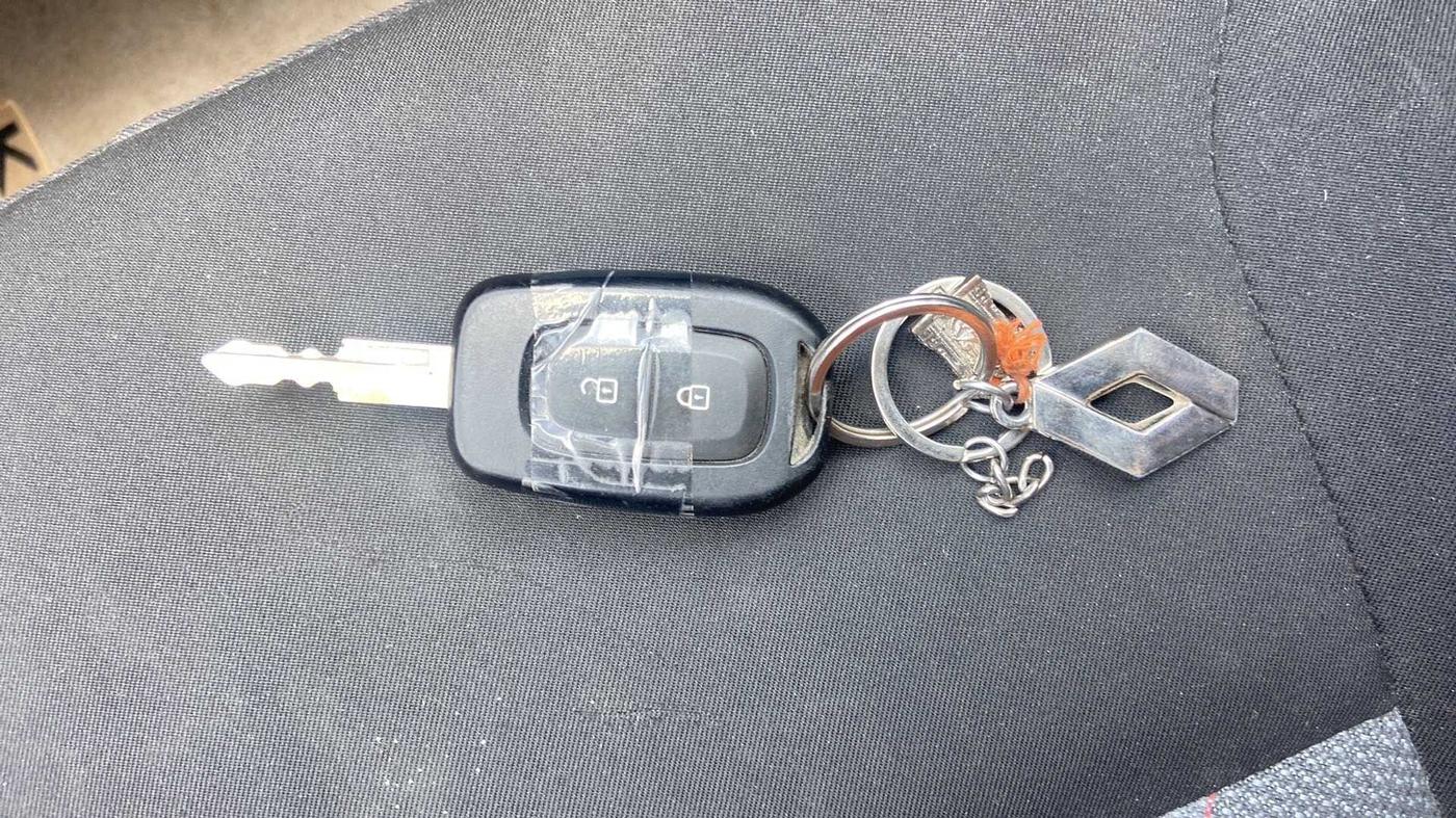 2020 Renault Kwid RXT 1.0 AMT (O), Petrol, Automatic, 38,013 km, Key Close Up