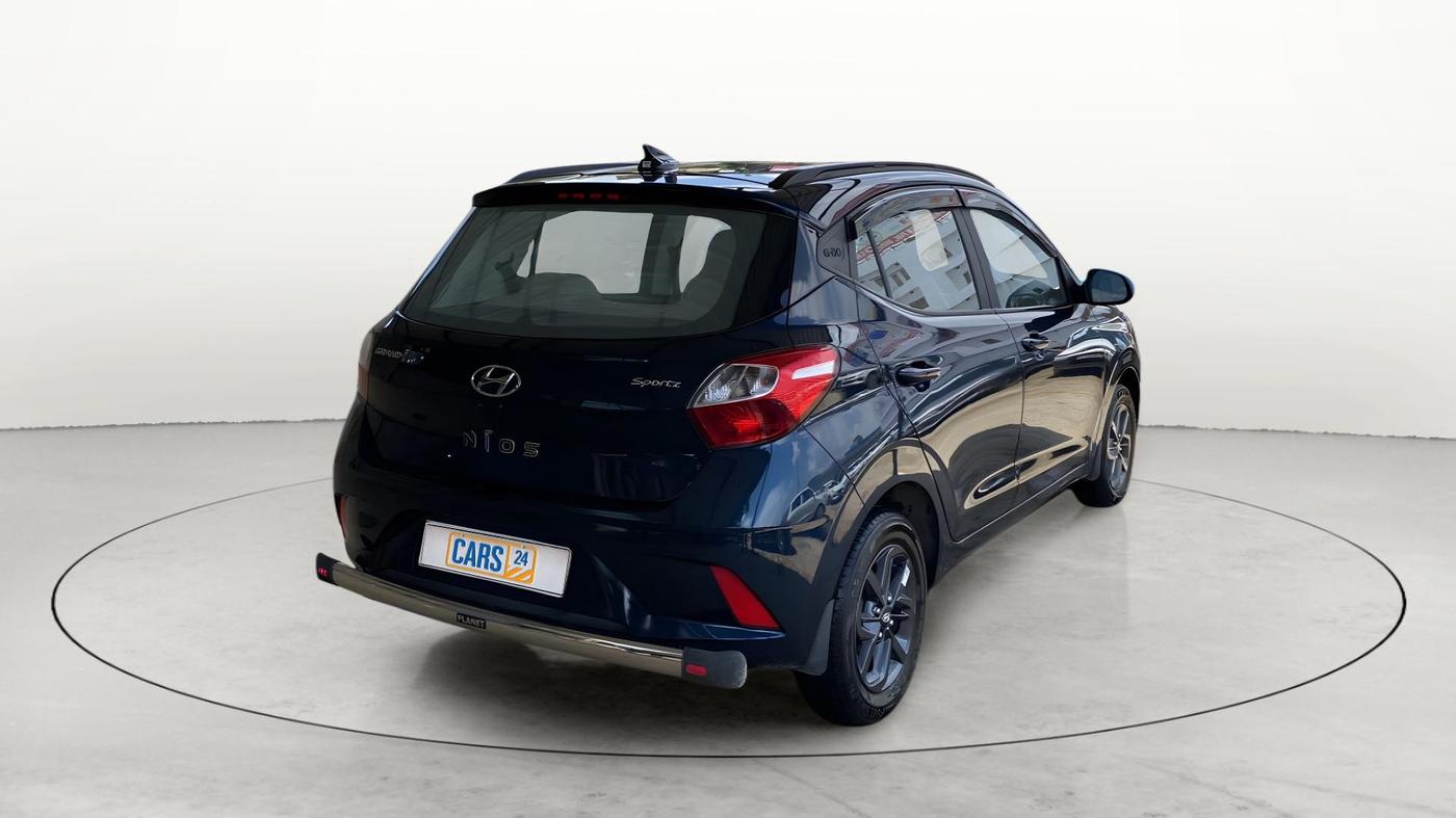 2021 Hyundai GRAND I10 NIOS SPORTZ 1.2 KAPPA VTVT, Petrol, Manual, 5,455 km, Right Back Diagonal