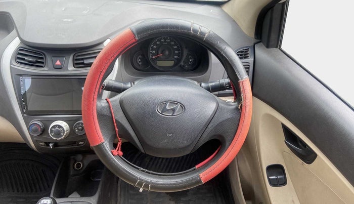 2012 Hyundai Eon ERA +, CNG, Manual, 46,393 km, Steering Wheel Close Up