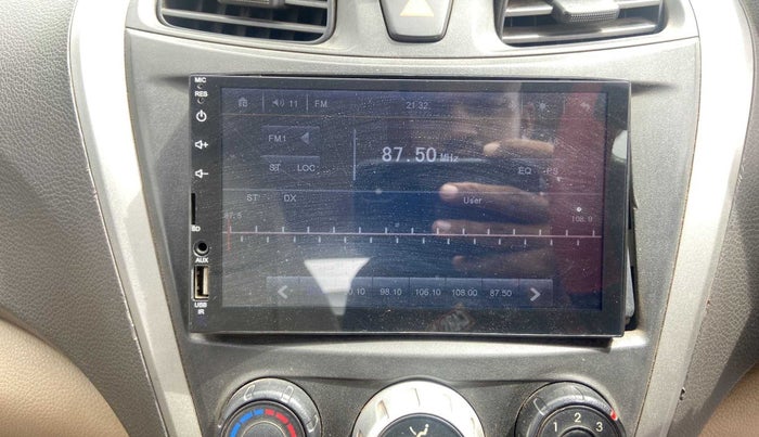 2012 Hyundai Eon ERA +, CNG, Manual, 46,393 km, Infotainment system - AM/FM Radio - Not Working