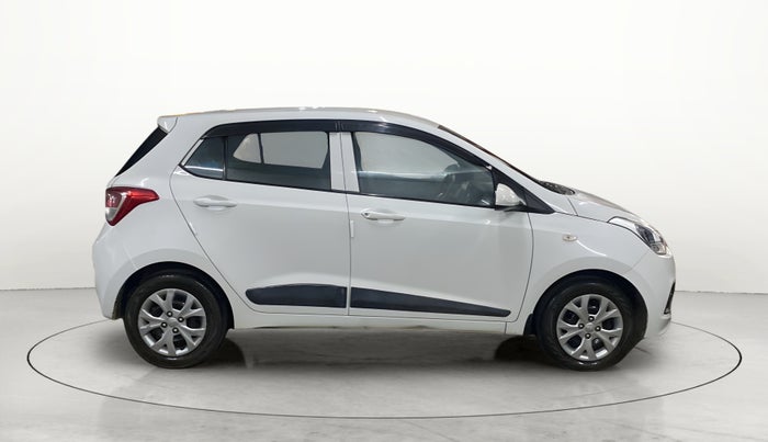 2015 Hyundai Grand i10 MAGNA 1.2 KAPPA VTVT, Petrol, Manual, 35,313 km, Right Side View