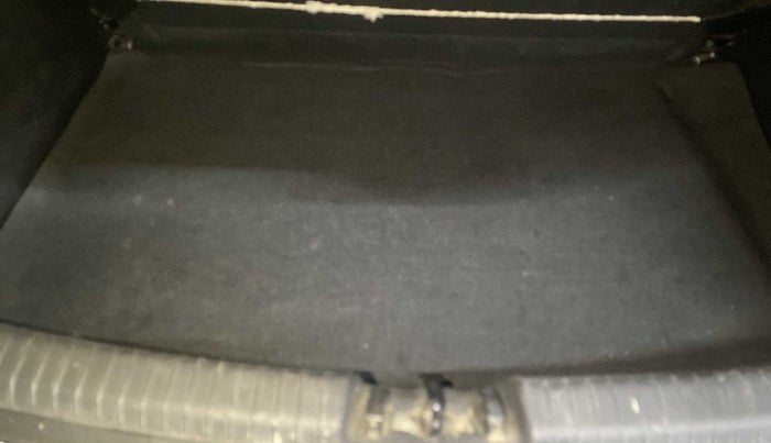 2015 Hyundai Grand i10 MAGNA 1.2 KAPPA VTVT, Petrol, Manual, 35,313 km, Boot Inside