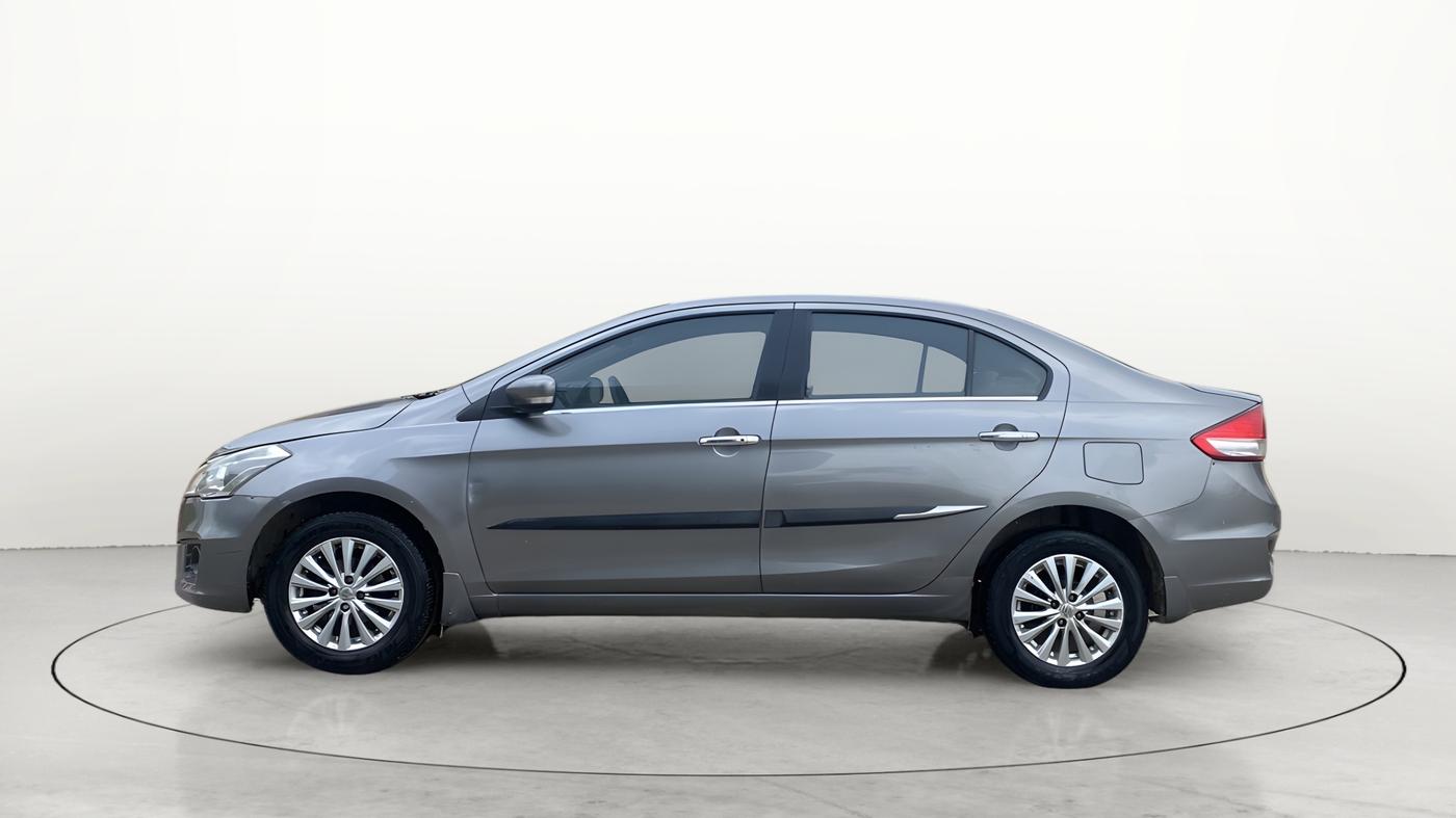 2017 Maruti Ciaz ZETA 1.4  MT PETROL, Petrol, Manual, 1,18,070 km, Left Side