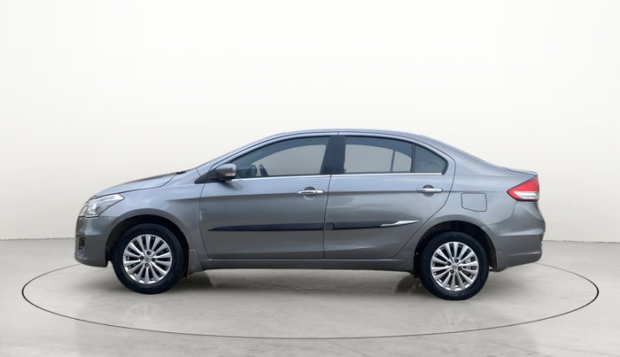 2017 Maruti Ciaz ZETA 1.4  MT PETROL, Petrol, Manual, 1,18,070 km, Left Side