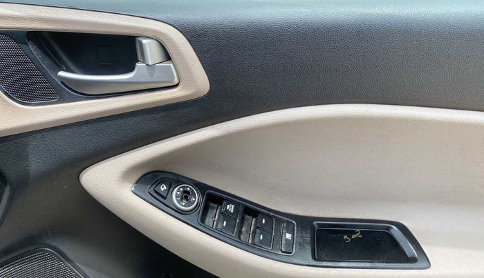 2019 Hyundai Elite i20 SPORTZ PLUS 1.2, Petrol, Manual, 1,09,048 km, Driver Side Door Panels Control