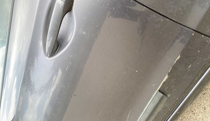 2019 Hyundai Elite i20 SPORTZ PLUS 1.2, Petrol, Manual, 1,09,048 km, Front passenger door - Slightly dented