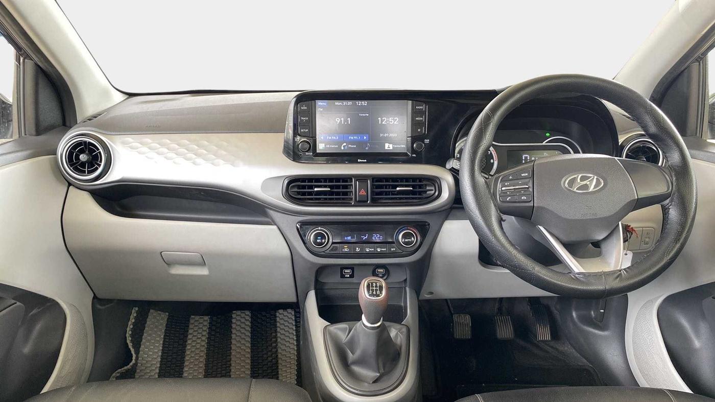 2019 Hyundai GRAND I10 NIOS SPORTZ 1.2 KAPPA VTVT, Petrol, Manual, 18,914 km, Dashboard