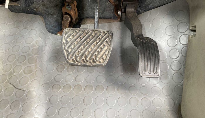 2014 Nissan Micra XV CVT, Petrol, Automatic, 43,021 km, Pedals