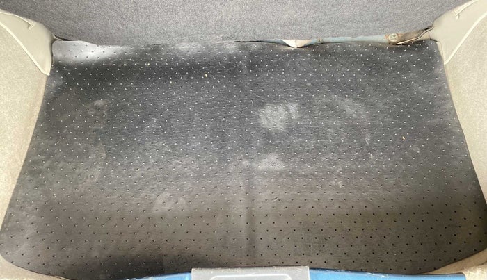 2014 Nissan Micra XV CVT, Petrol, Automatic, 43,021 km, Boot Inside