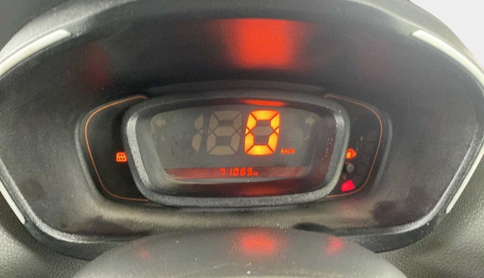 2016 Renault Kwid RXL, Petrol, Manual, 71,176 km, Odometer Image