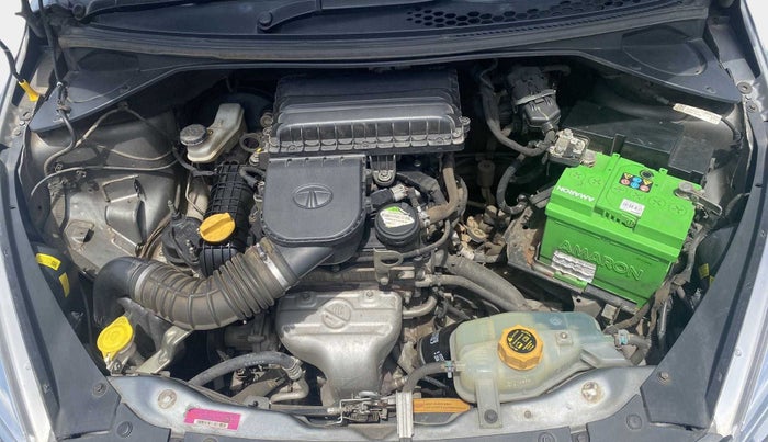 2018 Tata Tiago XT PETROL, Petrol, Manual, 67,311 km, Open Bonet