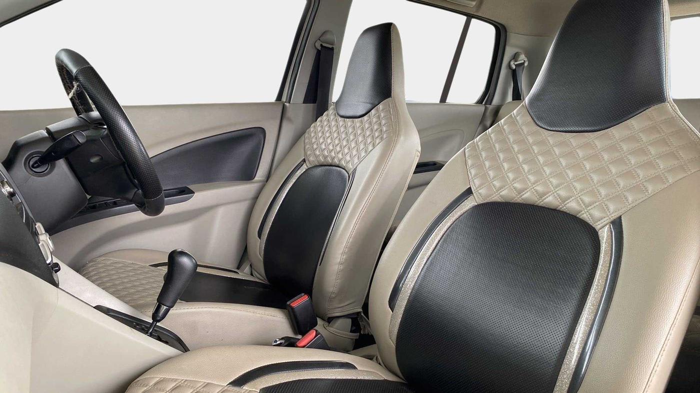 2016 Maruti Celerio VXI AMT, Petrol, Automatic, 1,09,688 km, Right Side Front Door Cabin