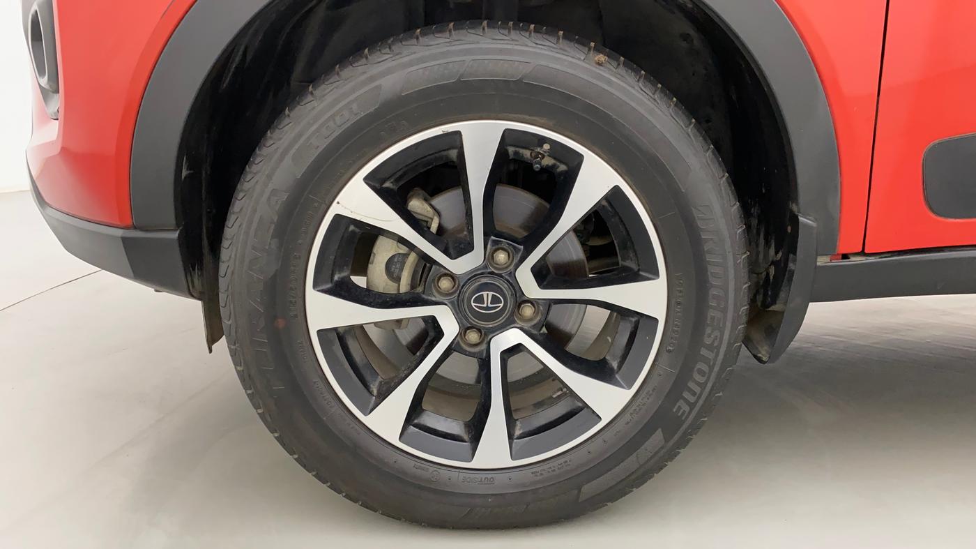 2021 Tata NEXON XZ PLUS PETROL SUNROOF, Petrol, Manual, 43,776 km, Left Front Wheel