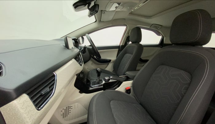 2021 Tata NEXON XZ PLUS PETROL SUNROOF, Petrol, Manual, 43,776 km, Right Side Front Door Cabin