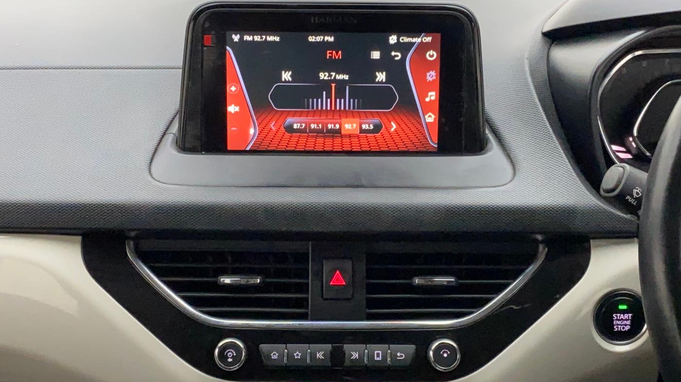 2021 Tata NEXON XZ PLUS PETROL SUNROOF, Petrol, Manual, 43,776 km, Infotainment System