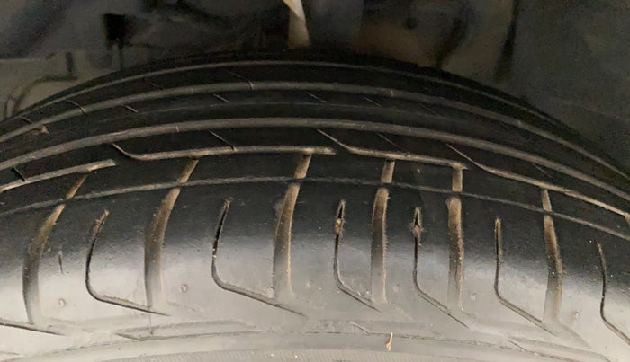 2021 Tata NEXON XZ PLUS PETROL SUNROOF, Petrol, Manual, 43,776 km, Left Front Tyre Tread