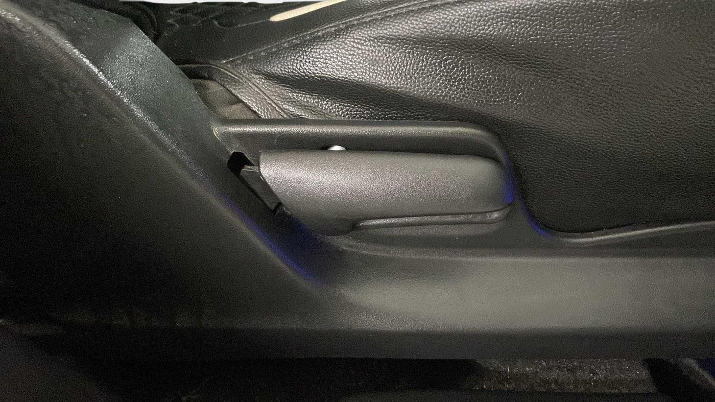 2017 Maruti Swift LXI (O), Petrol, Manual, 6,746 km, Driver Side Adjustment Panel
