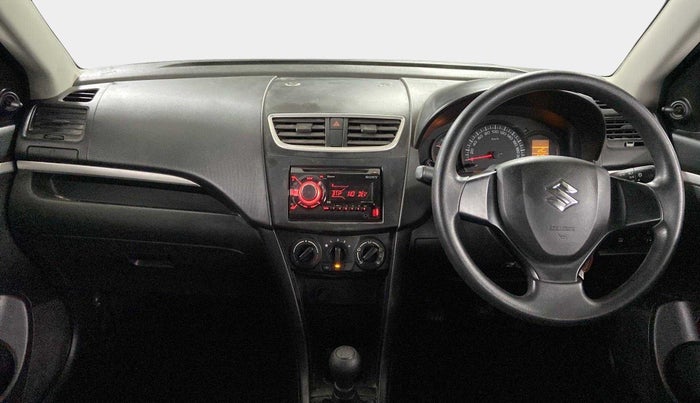 2017 Maruti Swift LXI (O), Petrol, Manual, 6,746 km, Dashboard