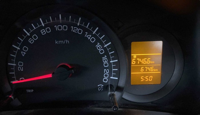 2017 Maruti Swift LXI (O), Petrol, Manual, 6,746 km, Odometer Image