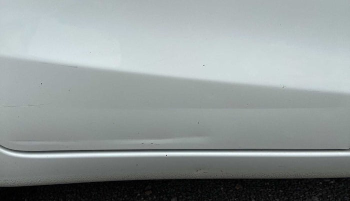 2015 Maruti Celerio ZXI AMT, Petrol, Automatic, 95,529 km, Right rear door - Slightly dented