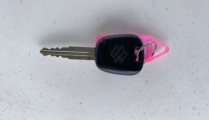 2021 Maruti Alto LXI, Petrol, Manual, 32,438 km, Key Close Up