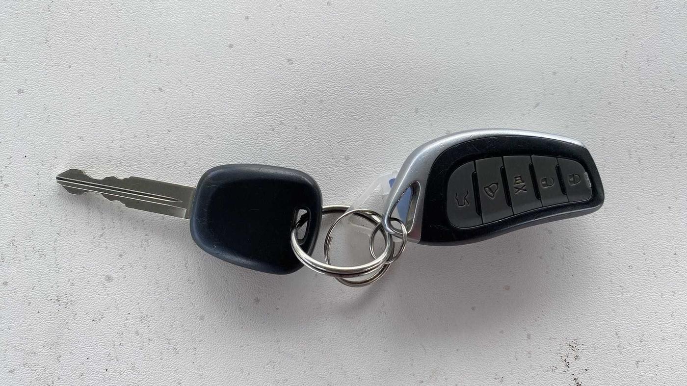 2020 Maruti Alto LXI, Petrol, Manual, 30,643 km, Key Close Up