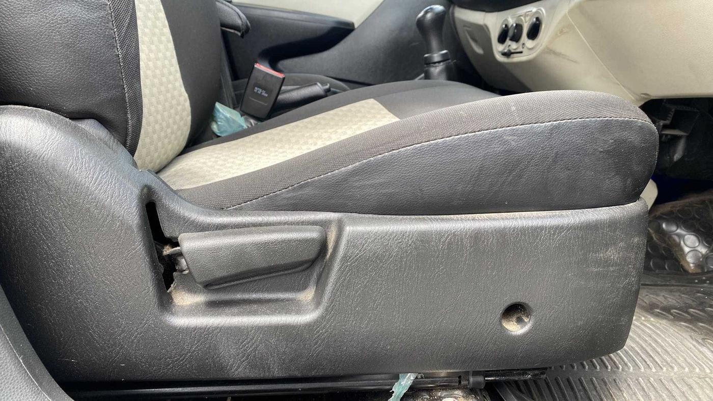 2020 Maruti Alto LXI, Petrol, Manual, 30,643 km, Driver Side Adjustment Panel