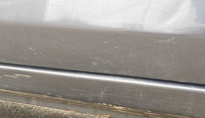 2019 Maruti Alto 800 LXI, Petrol, Manual, 59,716 km, Right running board - Minor scratches