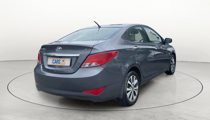 2015 Hyundai Verna FLUIDIC 4S 1.6 VTVT S(O), Petrol, Manual, 73,993 km, Right Back Diagonal