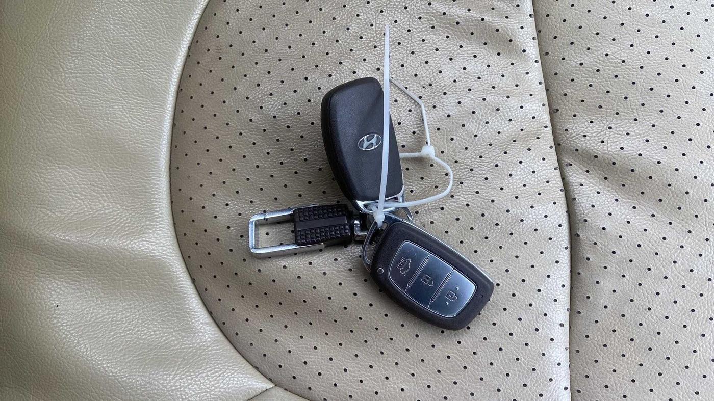 2015 Hyundai Verna FLUIDIC 4S 1.6 VTVT S(O), Petrol, Manual, 73,993 km, Key Close Up