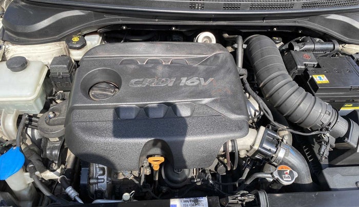 2018 Hyundai Verna 1.6 SX (O) CRDI MT, Diesel, Manual, 79,399 km, Open Bonet