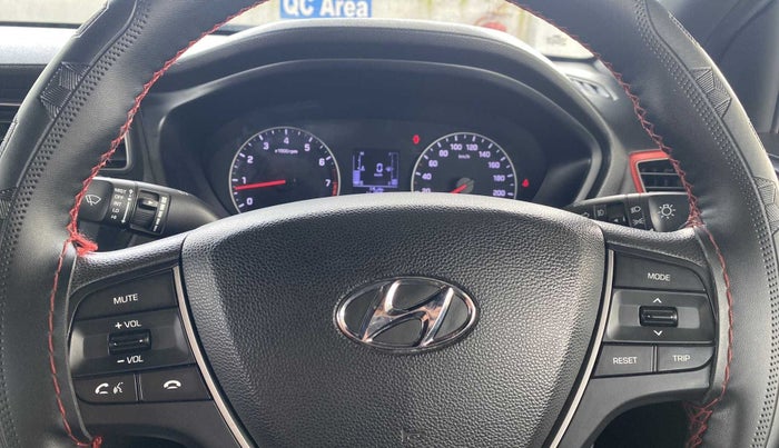 2019 Hyundai Elite i20 SPORTZ PLUS 1.2 DUAL TONE, Petrol, Manual, 35,252 km, Steering wheel - Sound system control not functional