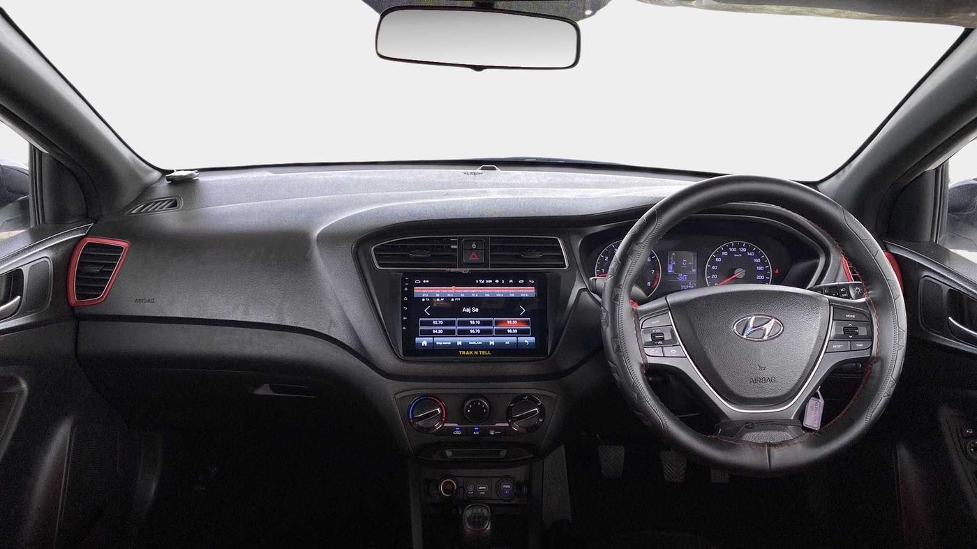 2019 Hyundai Elite i20 SPORTZ PLUS 1.2 DUAL TONE, Petrol, Manual, 35,252 km, Dashboard