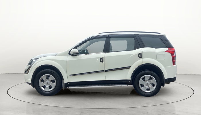 2016 Mahindra XUV500 W6, Diesel, Manual, Left Side