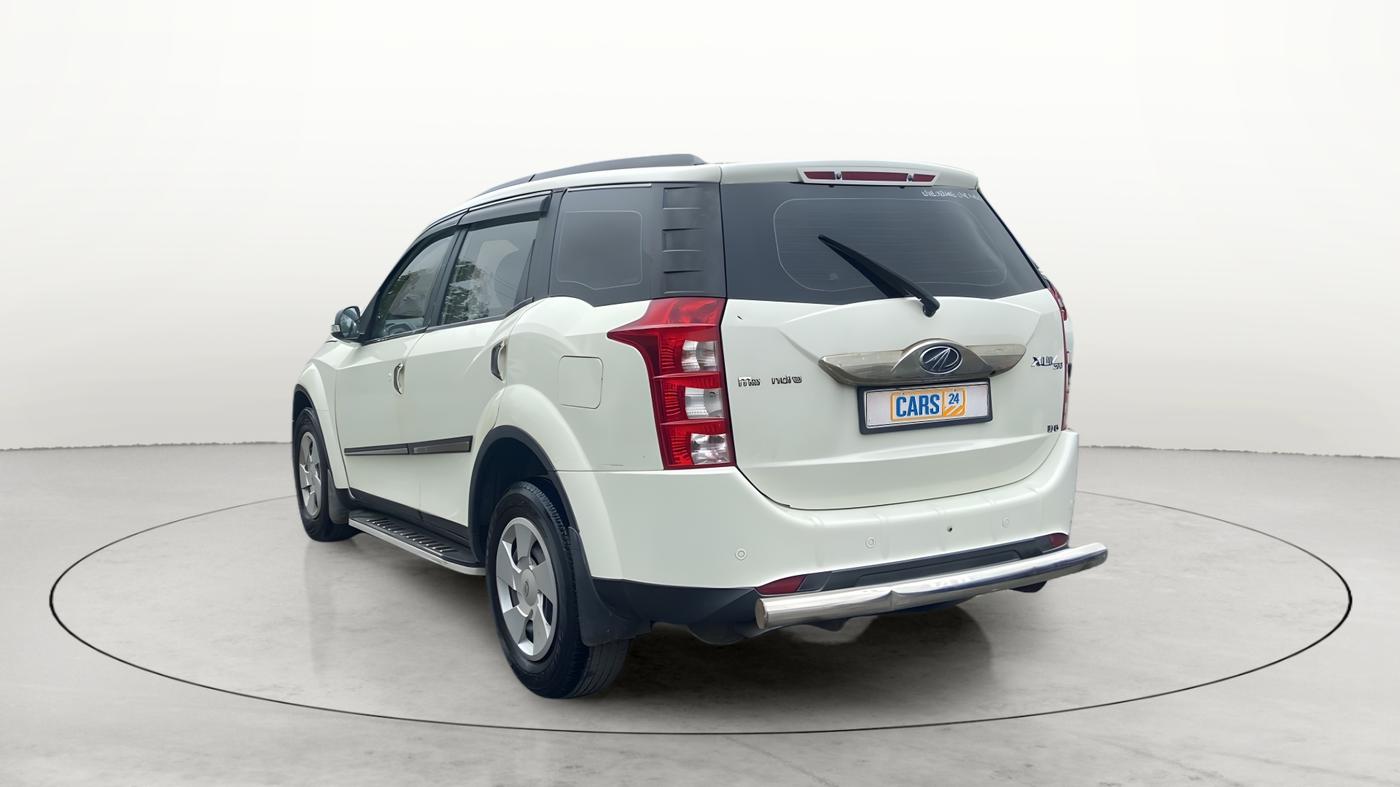 2016 Mahindra XUV500 W6, Diesel, Manual, Left Back Diagonal