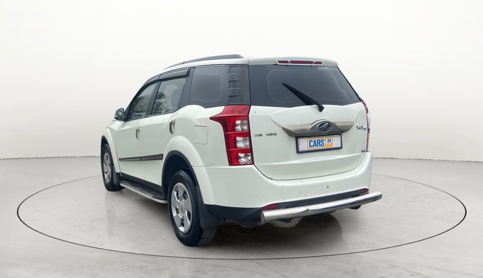 2016 Mahindra XUV500 W6, Diesel, Manual, Left Back Diagonal