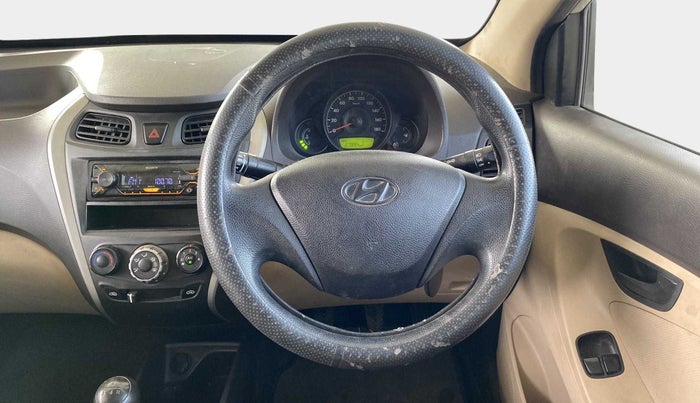 2018 Hyundai Eon ERA +, Petrol, Manual, 27,906 km, Steering Wheel Close Up