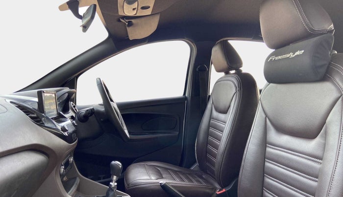 2019 Ford FREESTYLE TITANIUM 1.5 DIESEL, Diesel, Manual, 40,434 km, Right Side Front Door Cabin