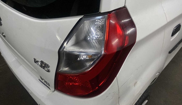 2017 Maruti Alto K10 VXI (O) AMT, Petrol, Automatic, 38,503 km, Left tail light - Minor damage