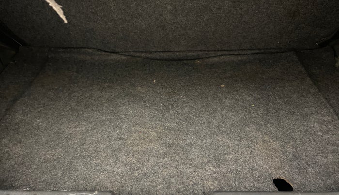 2017 Maruti Alto 800 LXI, Petrol, Manual, 73,864 km, Boot Inside