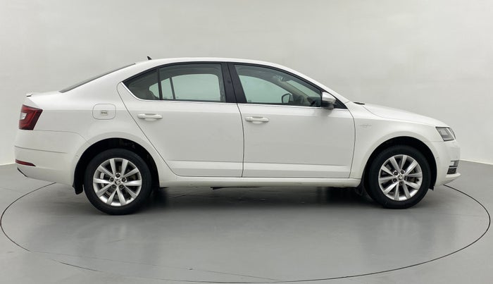2018 Skoda Octavia LK 1.8 TSI AT, Petrol, Automatic, 67,602 km, Right Side View