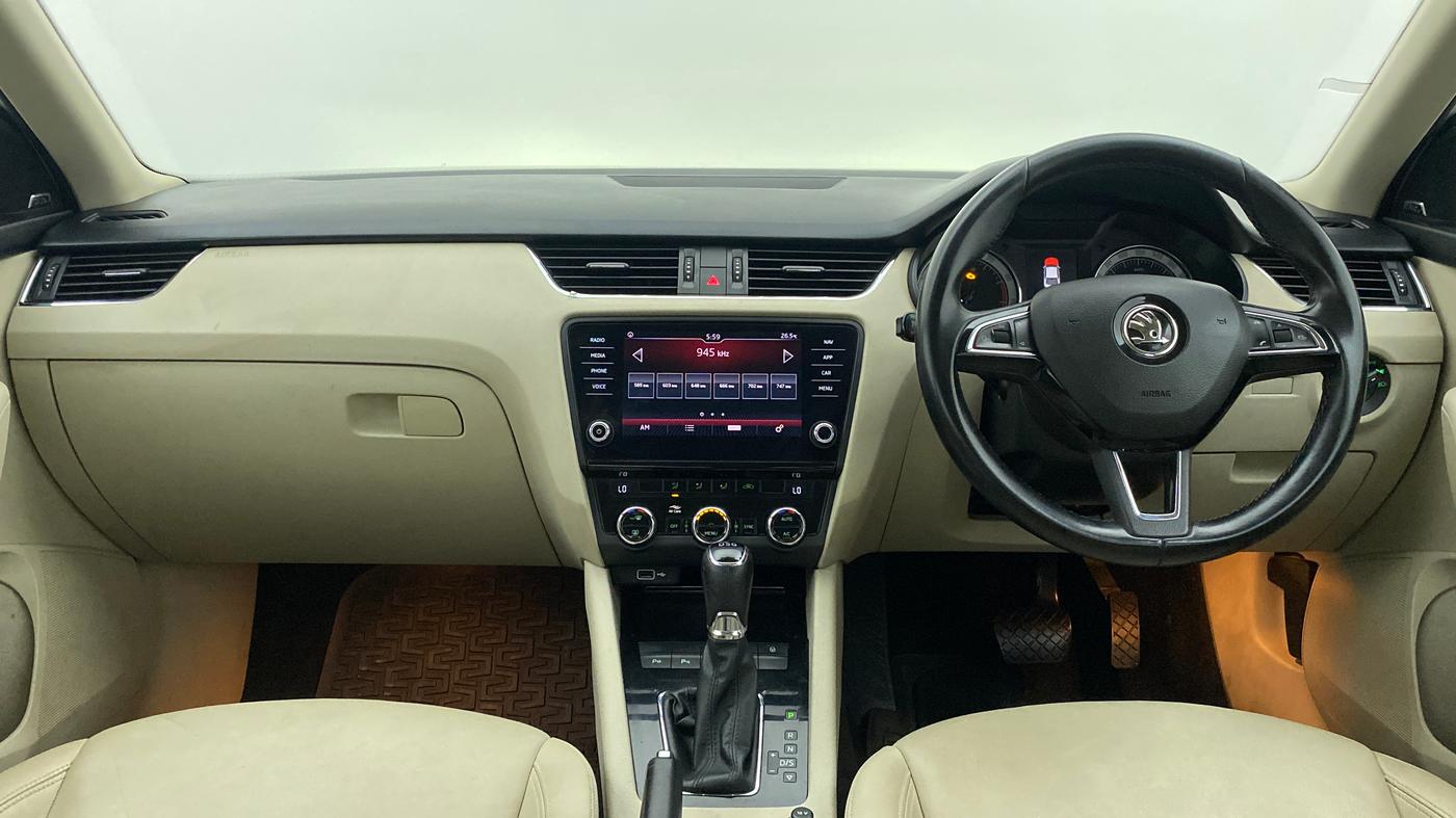 2018 Skoda Octavia LK 1.8 TSI AT, Petrol, Automatic, 67,602 km, Dashboard