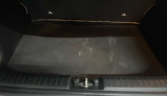 2019 Hyundai VENUE SX PLUS 1.0 TURBO DCT, Petrol, Automatic, 50,829 km, Boot Inside