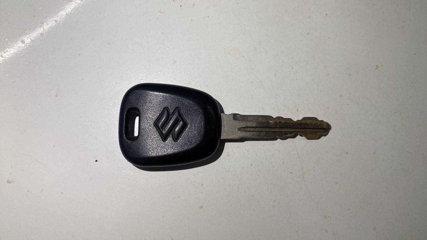 2015 Maruti Alto 800 LXI, Petrol, Manual, 24,961 km, Key Close Up