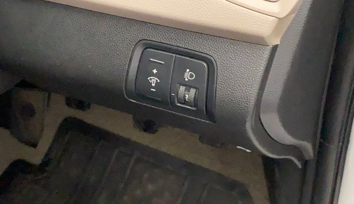 2014 Hyundai Elite i20 ASTA 1.2, Petrol, Manual, 83,423 km, Dashboard - Headlight height adjustment not working