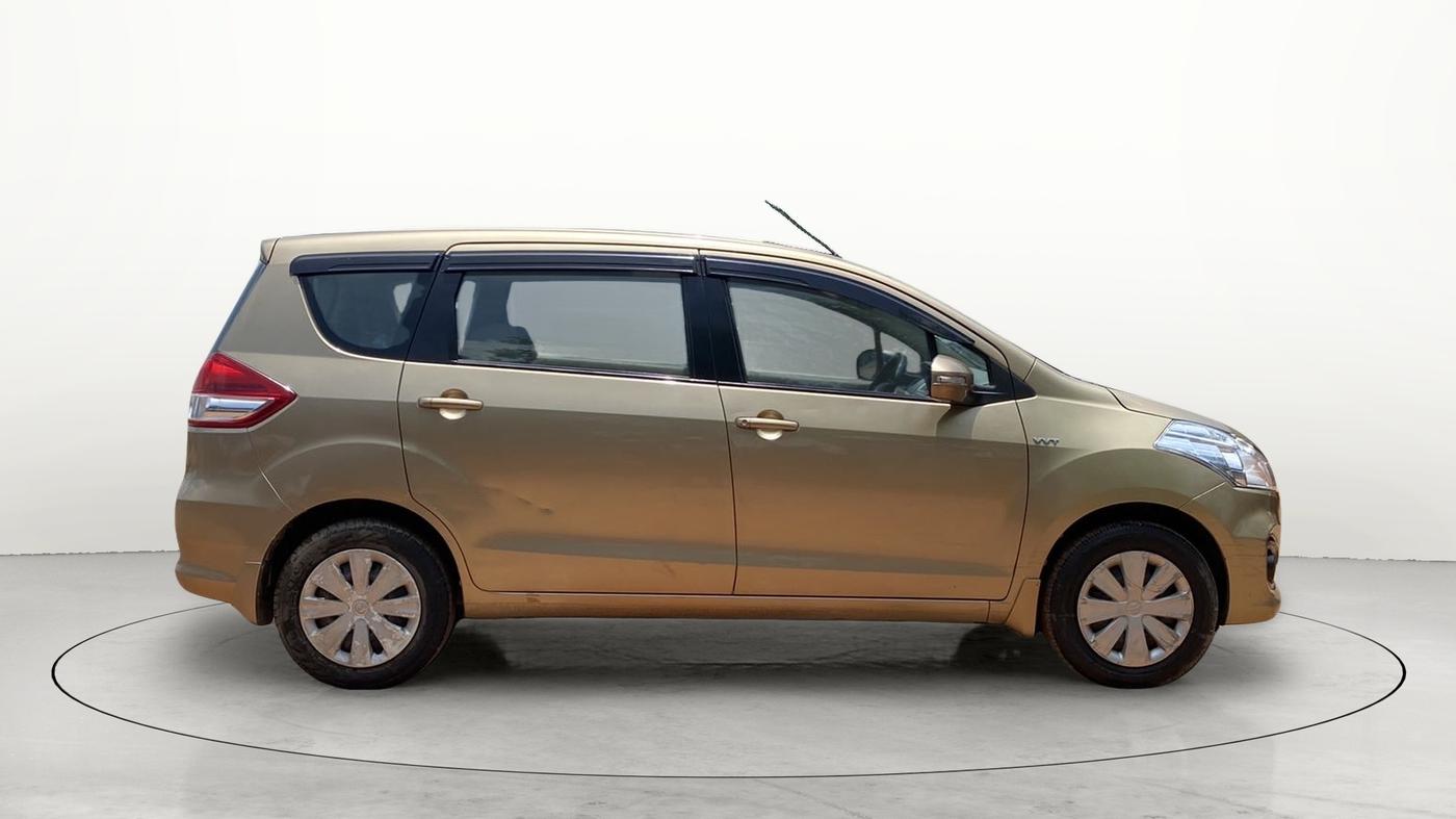 2016 Maruti Ertiga VXI, Petrol, Manual, 29,462 km, Right Side View